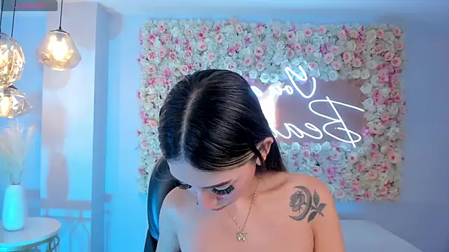 TaraLawrence online show from March 11, 2025, 3:25 am