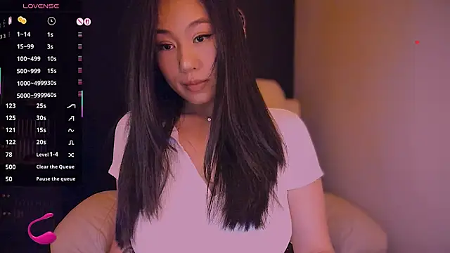 Snapshot of kimmy_chi_ chatting on June 30, 2026, 5:57 pm kimmy chi online show from June 30, 2026, 5:57 pm