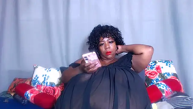 BustyWendyXXX47 online show from October 29, 2025, 1:10 pm