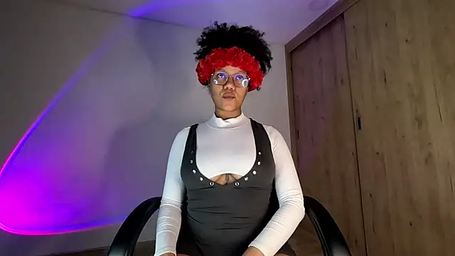 Ale xandra online show from July 5, 2026, 11:33 pm