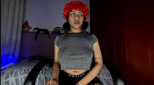 Snapshot of Ale_xandra chatting on March 15, 2025, 11:28 pm Ale xandra online show from March 15, 2025, 11:28 pm