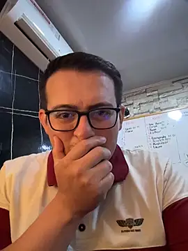 Chrisda18 online show from March 12, 2026, 8:57 pm