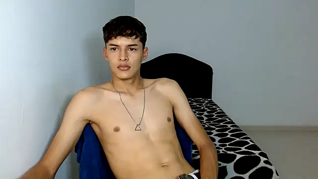 Snapshot of satisfactionx22 chatting on February 25, 2025, 1:30 am satisfactionx22 online show from February 25, 2025, 1:30 am