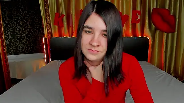  Polly Love  online show from March 2, 2026, 7:15 am