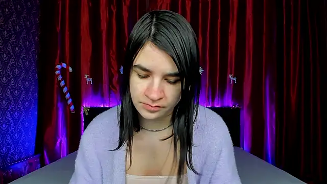  Polly Love  online show from February 3, 2026, 7:57 am