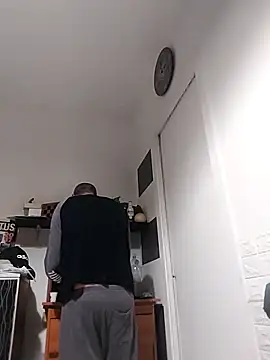 Snapshot of affascino chatting on December 18, 2025, 8:52 am affascino online show from December 18, 2025, 8:52 am