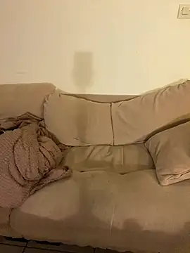 Melinastarr online show from March 7, 2026, 6:31 am