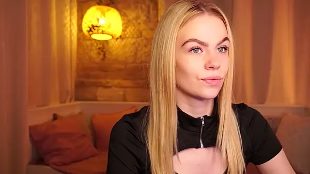 Snapshot of sn0w_barbie chatting on October 30, 2025, 9:29 am sn0w barbie online show from October 30, 2025, 9:29 am