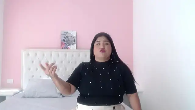 Gabycutee online show from February 25, 2026, 7:47 pm