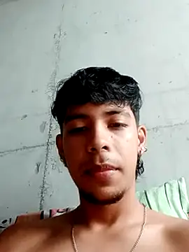 Elputas online show from October 31, 2025, 2:35 pm