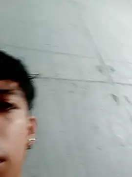 Elputas online show from September 25, 2025, 2:56 pm