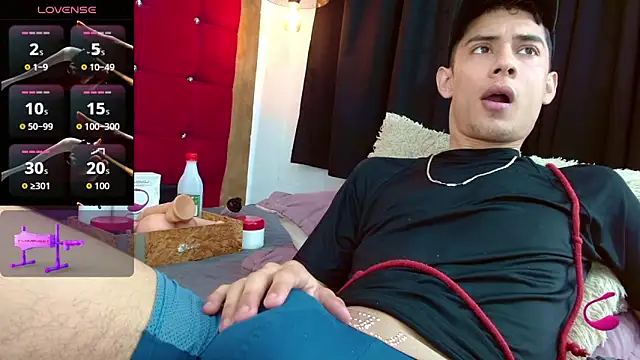 Oliver king sex online show from November 6, 2025, 4:00 pm