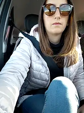 Alexvit2616 online show from October 27, 2025, 8:37 am