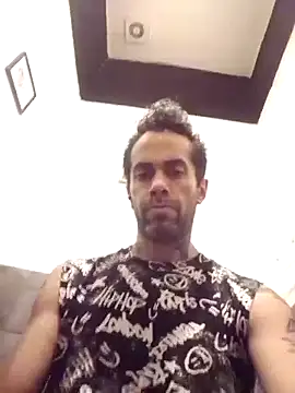 1Amarguetix online show from December 18, 2024, 11:24 am