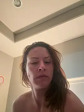 Snapshot of Naughty_pussy2cum chatting on December 27, 2024, 11:17 am Naughty pussy2cum online show from December 27, 2024, 11:17 am