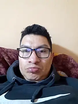 gioarcangel online show from February 7, 2025, 3:45 am