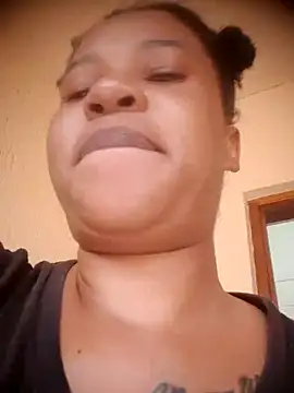 Snapshot of Lee_BlaqX chatting on February 28, 2025, 1:03 pm Lee BlaqX online show from February 28, 2025, 1:03 pm