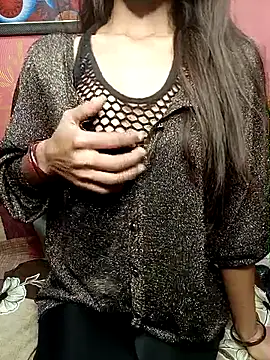 poojaji690 online show from December 21, 2025, 6:15 am