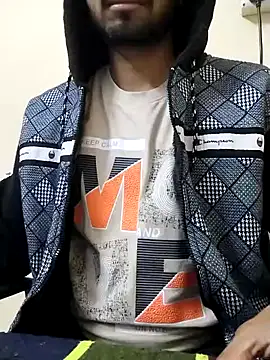 Snapshot of hotboy22 chatting on December 29, 2024, 9:39 am hotboy22 online show from December 29, 2024, 9:39 am