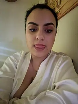 Snapshot of ElyzaIbarra chatting on March 7, 2025, 5:38 pm ElyzaIbarra online show from March 7, 2025, 5:38 pm