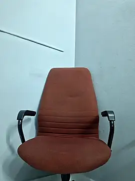 dmancams1874 online show from November 1, 2025, 12:21 pm