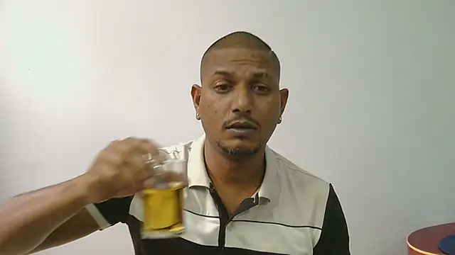 dmancams1874 online show from November 21, 2025, 8:57 am