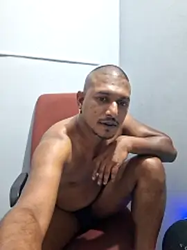 dmancams1874 online show from November 26, 2025, 10:21 pm