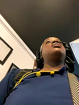Snapshot of BrianaBrownn chatting on October 6, 2025, 11:44 am BrianaBrownn online show from October 6, 2025, 11:44 am