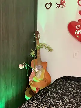 Liloo8923 online show from February 16, 2026, 2:54 am