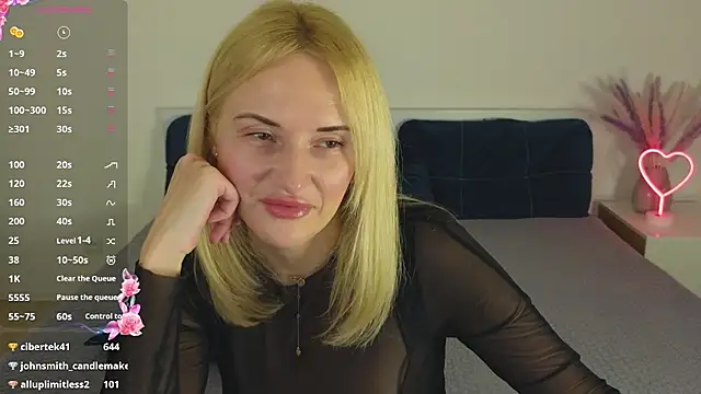 Snapshot of AlisssaRose chatting on January 17, 2025, 8:33 pm AlisssaRose online show from January 17, 2025, 8:33 pm