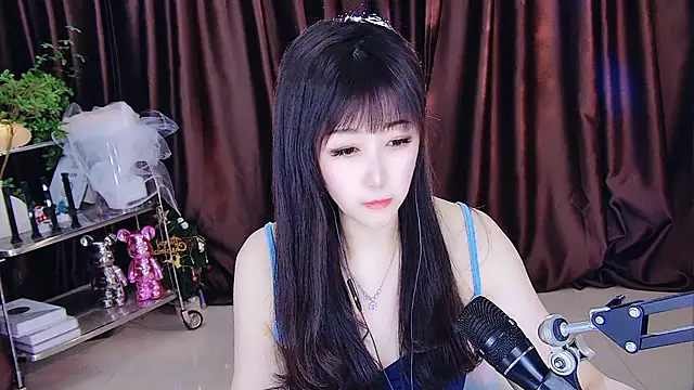 Snapshot of xiaoya666--baby chatting on March 18, 2025, 4:40 am xiaoya666--baby online show from March 18, 2025, 4:40 am