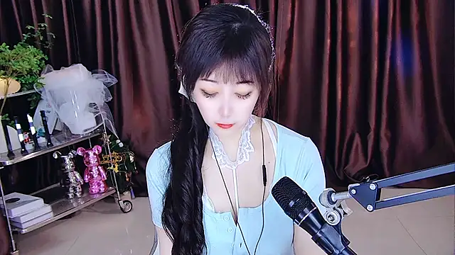 Snapshot of xiaoya666--baby chatting on March 15, 2025, 2:45 pm xiaoya666--baby online show from March 15, 2025, 2:45 pm