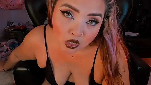 Snapshot of Agatha_humidity chatting on February 11, 2025, 6:55 pm Agatha humidity online show from February 11, 2025, 6:55 pm