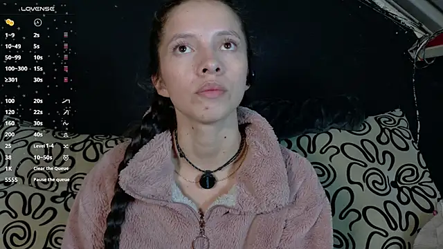 sweetdam12 online show from October 15, 2025, 7:44 pm