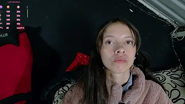 sweetdam12 online show from November 7, 2025, 9:19 pm