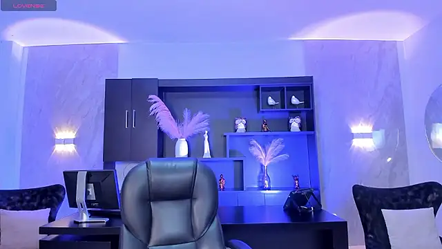 Snapshot of GiaFerrara chatting on January 16, 2026, 6:56 pm GiaFerrara online show from January 16, 2026, 6:56 pm