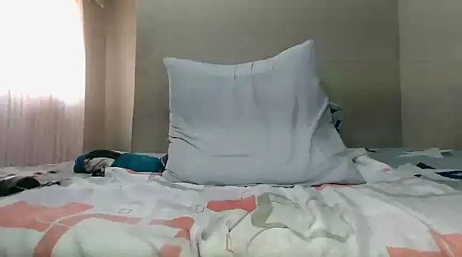 WetwetPussy31 online show from March 5, 2025, 11:38 am