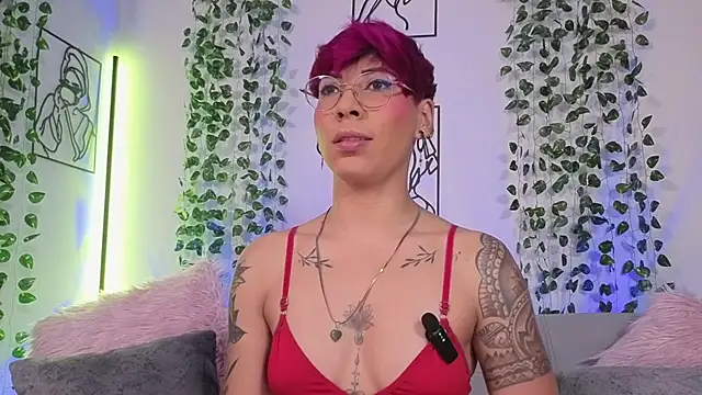 MiaMorgan  online show from April 4, 2026, 2:12 pm