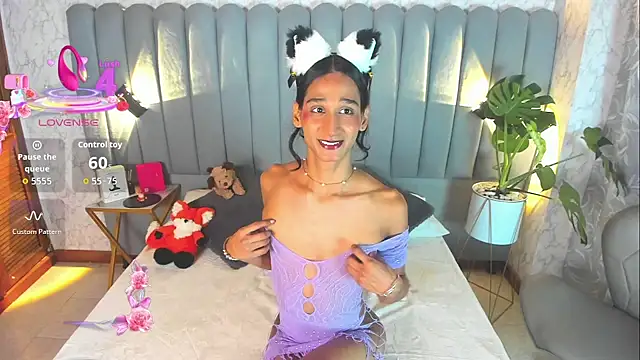 Snapshot of skyyfoxpraga chatting on October 18, 2025, 12:40 pm skyyfoxpraga online show from October 18, 2025, 12:40 pm