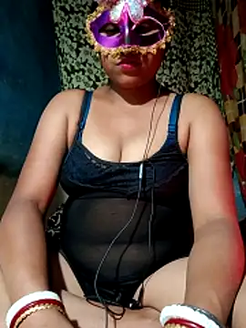 AparnaBoudi online show from February 21, 2026, 6:21 pm