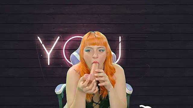 Snapshot of Dolce--Mia---Bianchi__07 chatting on February 16, 2026, 7:01 pm Dolce--Mia---Bianchi 07 online show from February 16, 2026, 7:01 pm