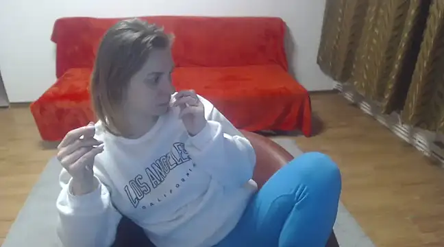 Snapshot of AngelAndDevil92 chatting on January 24, 2025, 6:35 pm AngelAndDevil92 online show from January 24, 2025, 6:35 pm