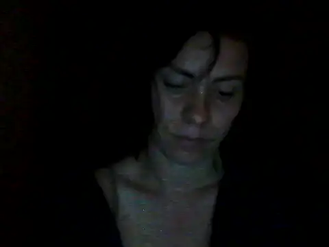 Snapshot of AngelAndDevil92 chatting on October 13, 2025, 8:21 pm AngelAndDevil92 online show from October 13, 2025, 8:21 pm