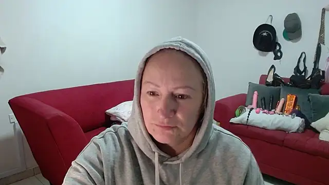 emperabigbootybigass online show from February 20, 2026, 12:18 pm