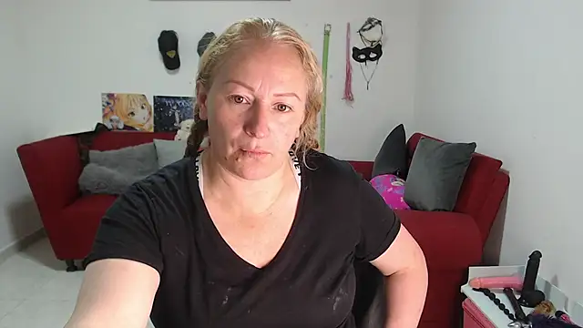 emperabigbootybigass online show from September 10, 2025, 12:15 pm