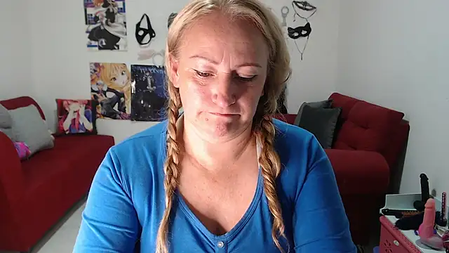 emperabigbootybigass online show from October 9, 2025, 12:22 am