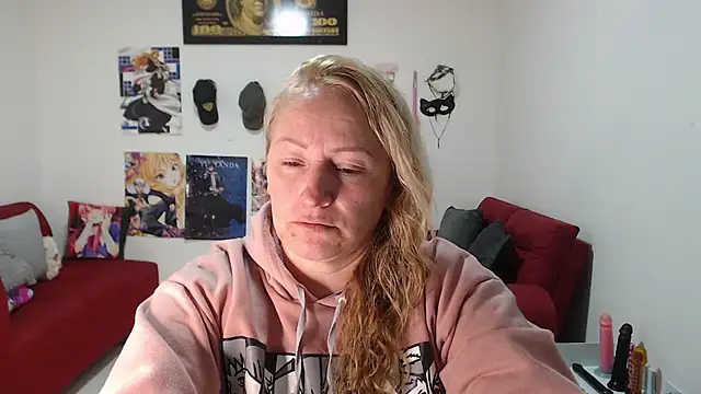 emperabigbootybigass online show from September 15, 2025, 12:27 pm