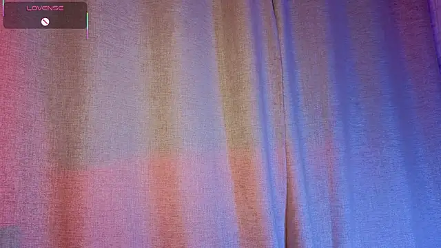 mia bonneett online show from December 16, 2025, 3:00 am