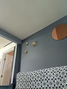 DevinToore online show from November 15, 2025, 9:08 pm