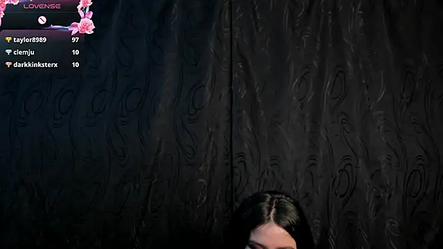 Kylie-fox online show from February 15, 2025, 2:04 am